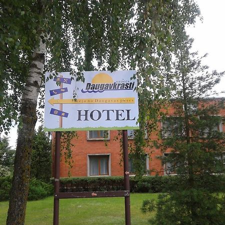 Daugavkrasti Hotel Jēkabpils Exterior foto